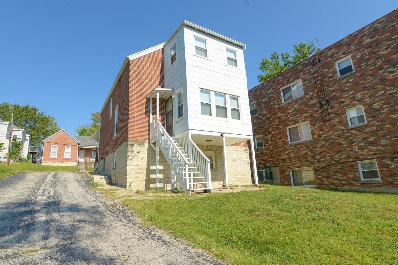 203 Ash St #1 - Photo 3 of 24