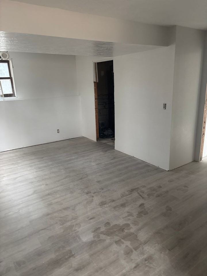 1213 E Carol St - Photo 5 of 5