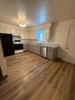 featured image of 160 King St S