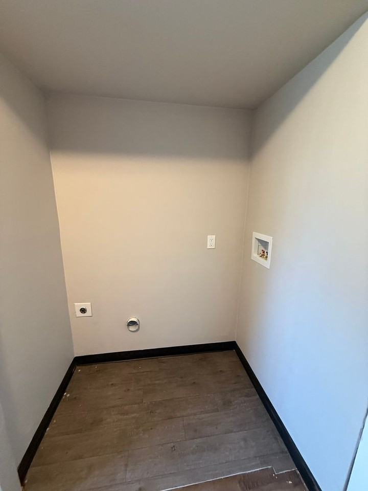 4813 Lakeside Dr - Photo 5 of 12