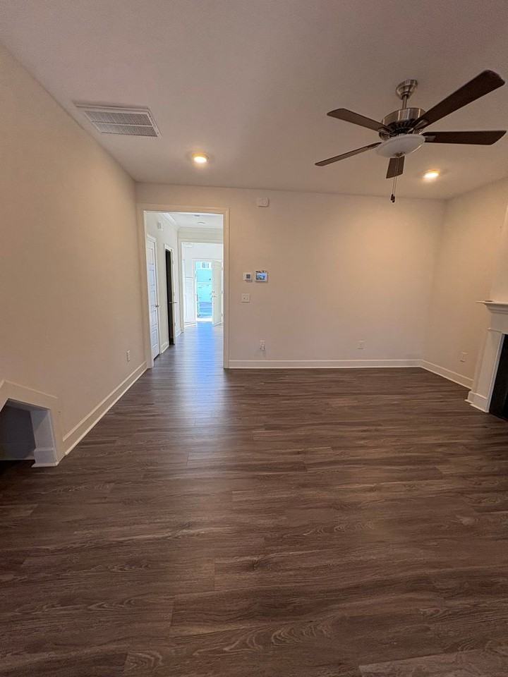 27 Jaycee Ct - Photo 5 of 23