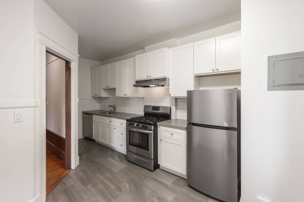 1450 Alice Street (244rc) - Photo 3 of 25