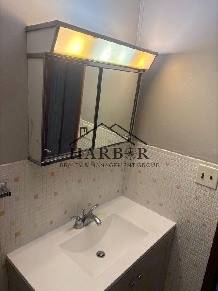 600 14th St Nw - Photo 6 of 8