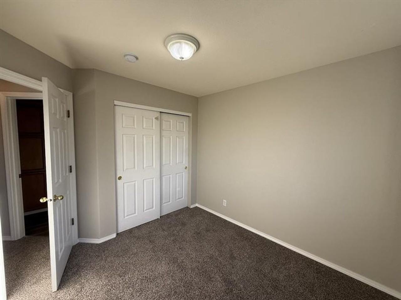 6584 Ne Dogwood St - Photo 7 of 15