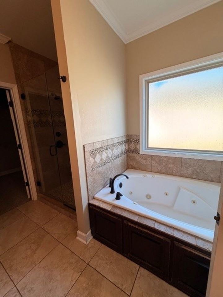 316 Central Park Cir - Photo 7 of 11