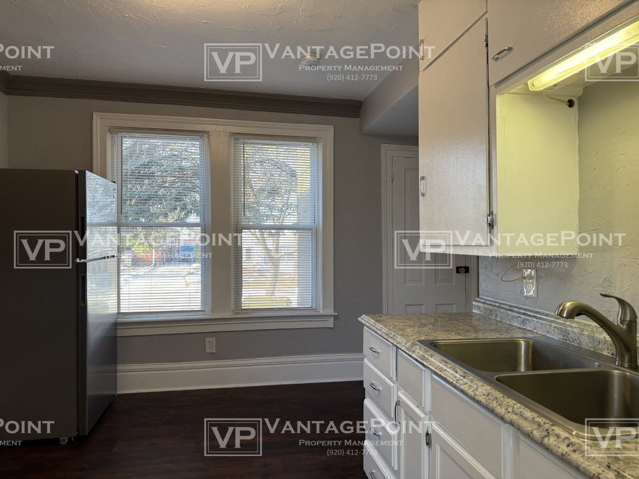 515 S Jackson St #A - Photo 5 of 14