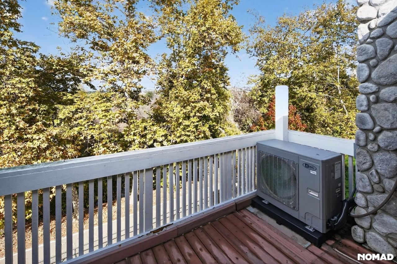 5070 Via Manos - Photo 2 of 20