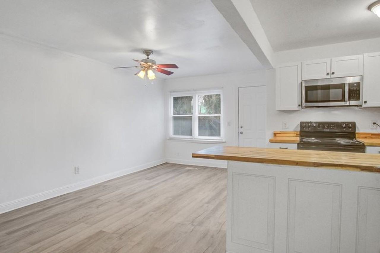 441 N Nassau St - Photo 7 of 21