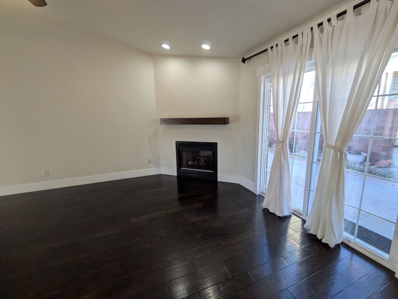 351 S Valley View Dr #36 - Photo 5 of 32