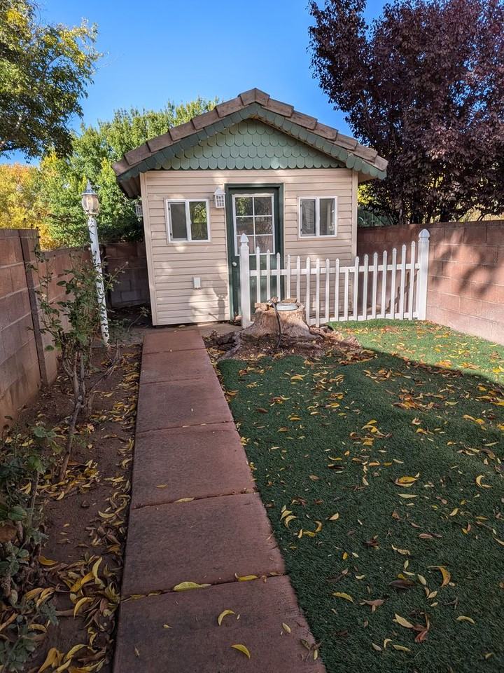 351 S Valley View Dr #36 - Photo 7 of 32