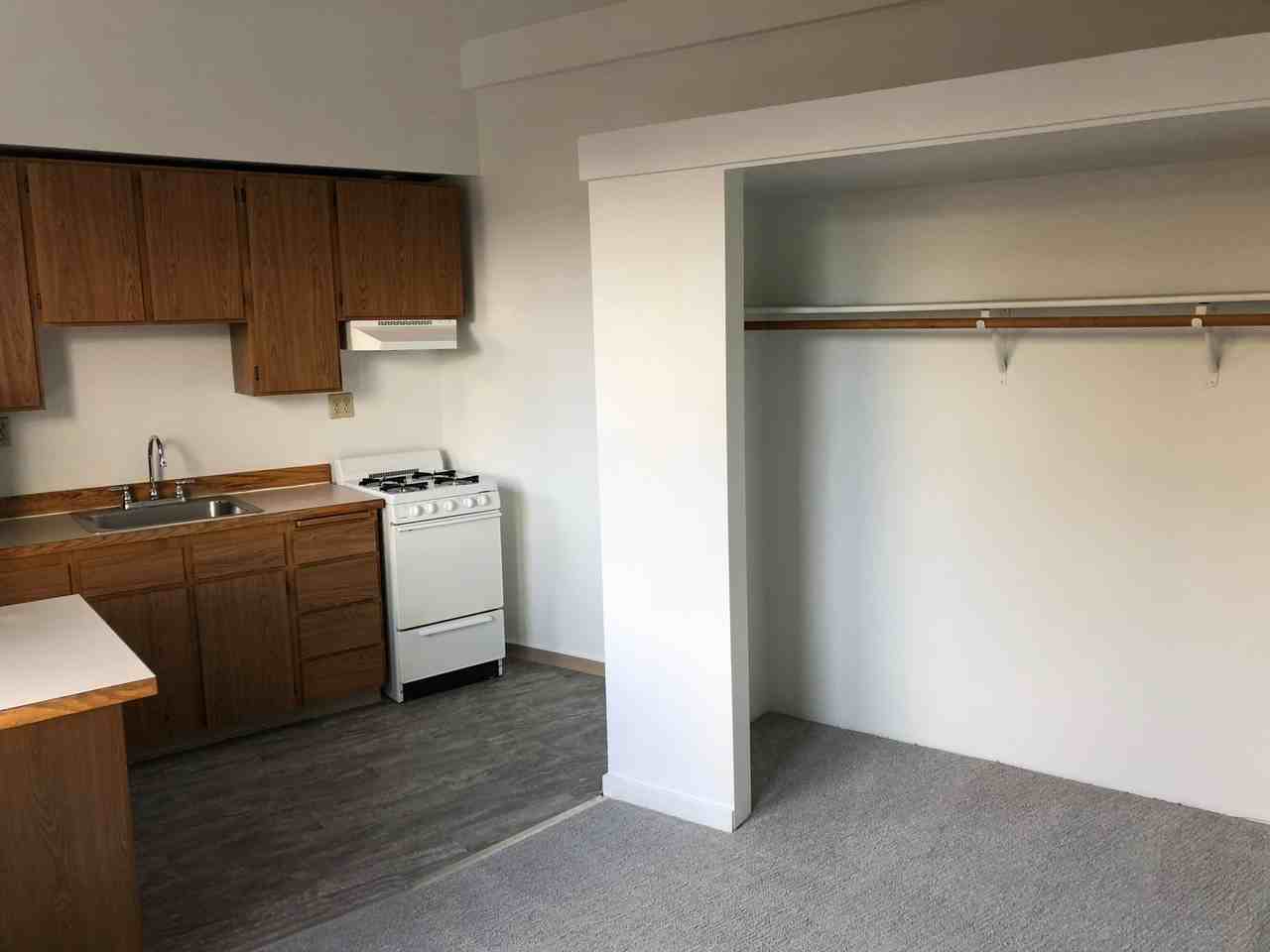 Curtiss Apartments - Photo 7 of 10