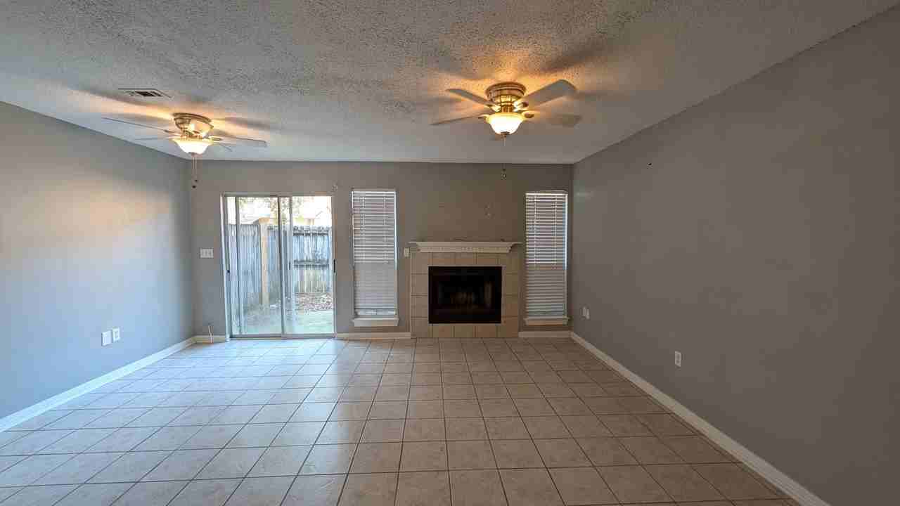 613 Virginia Oak Ct - Photo 6 of 16