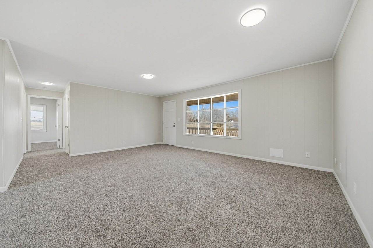 4225 Chambers Chapel Cir - Photo 2 of 17