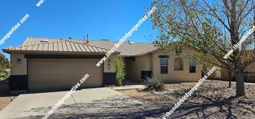 featured image of 76 2nd St Se