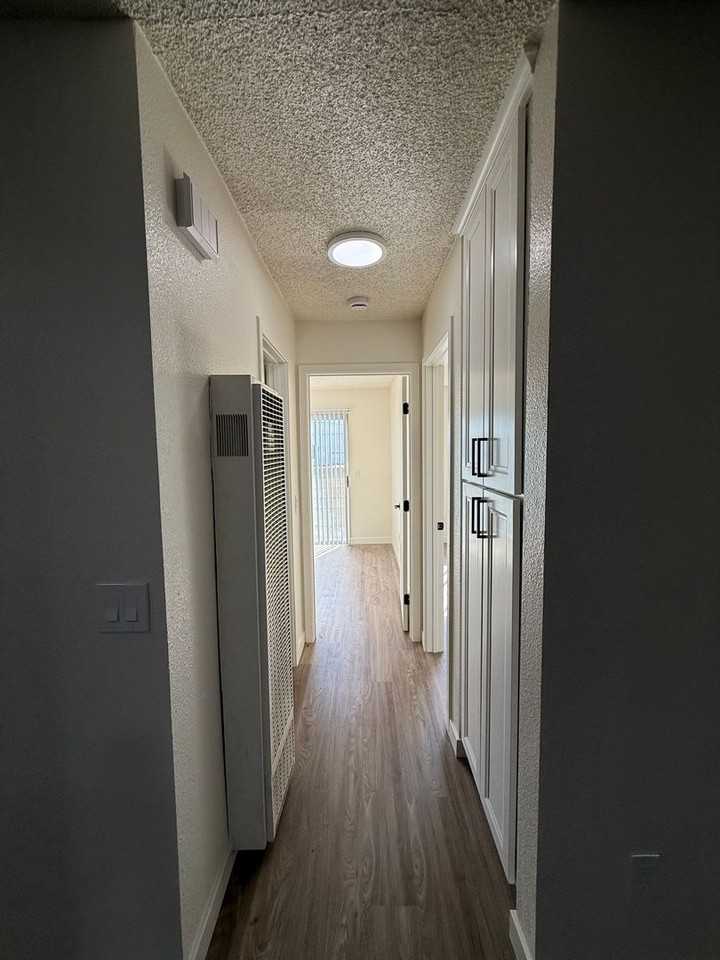 123 W Olive Dr - Photo 6 of 12