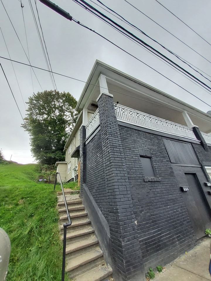 Spring 277 E - Photo 4 of 5