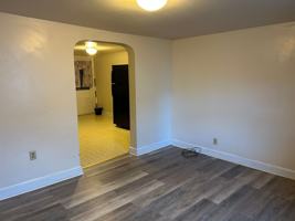 featured image of 206 S 5th St