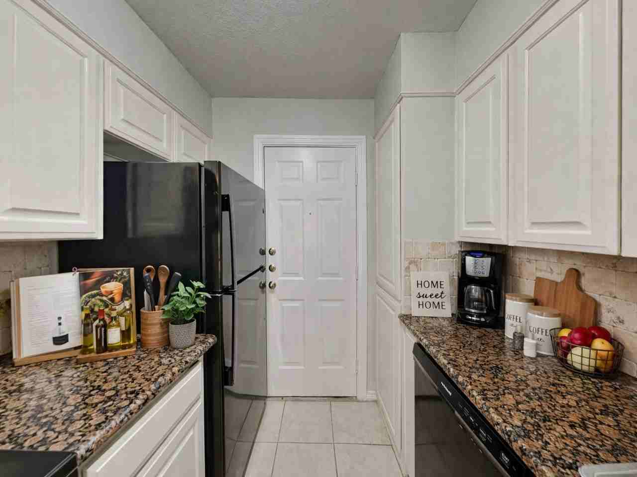 4108 Selene Dr - Photo 3 of 27