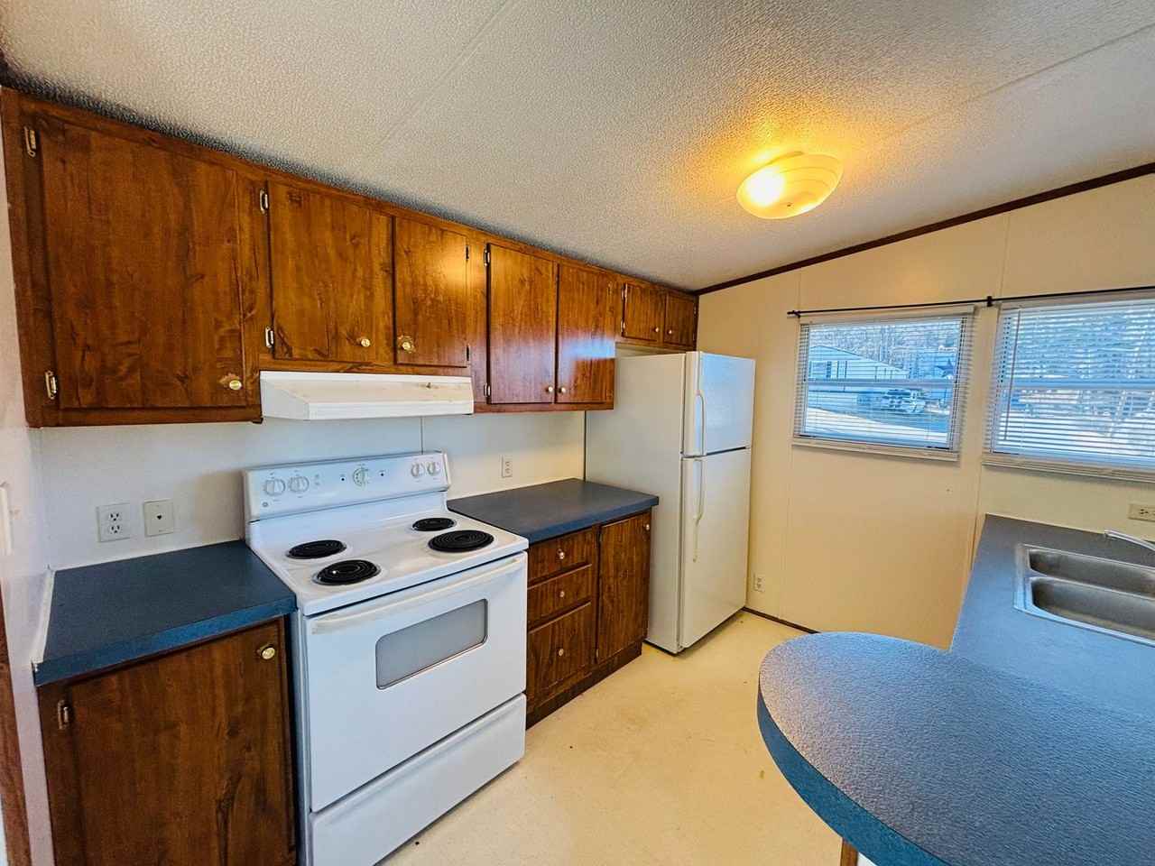 Ruth Lane / Phillip Lane - Photo 6 of 14