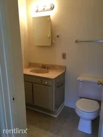 1418 Christy Ave - Photo 3 of 6