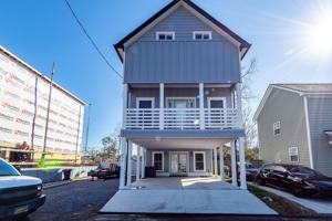 featured image of 2015 Arbutus Ave