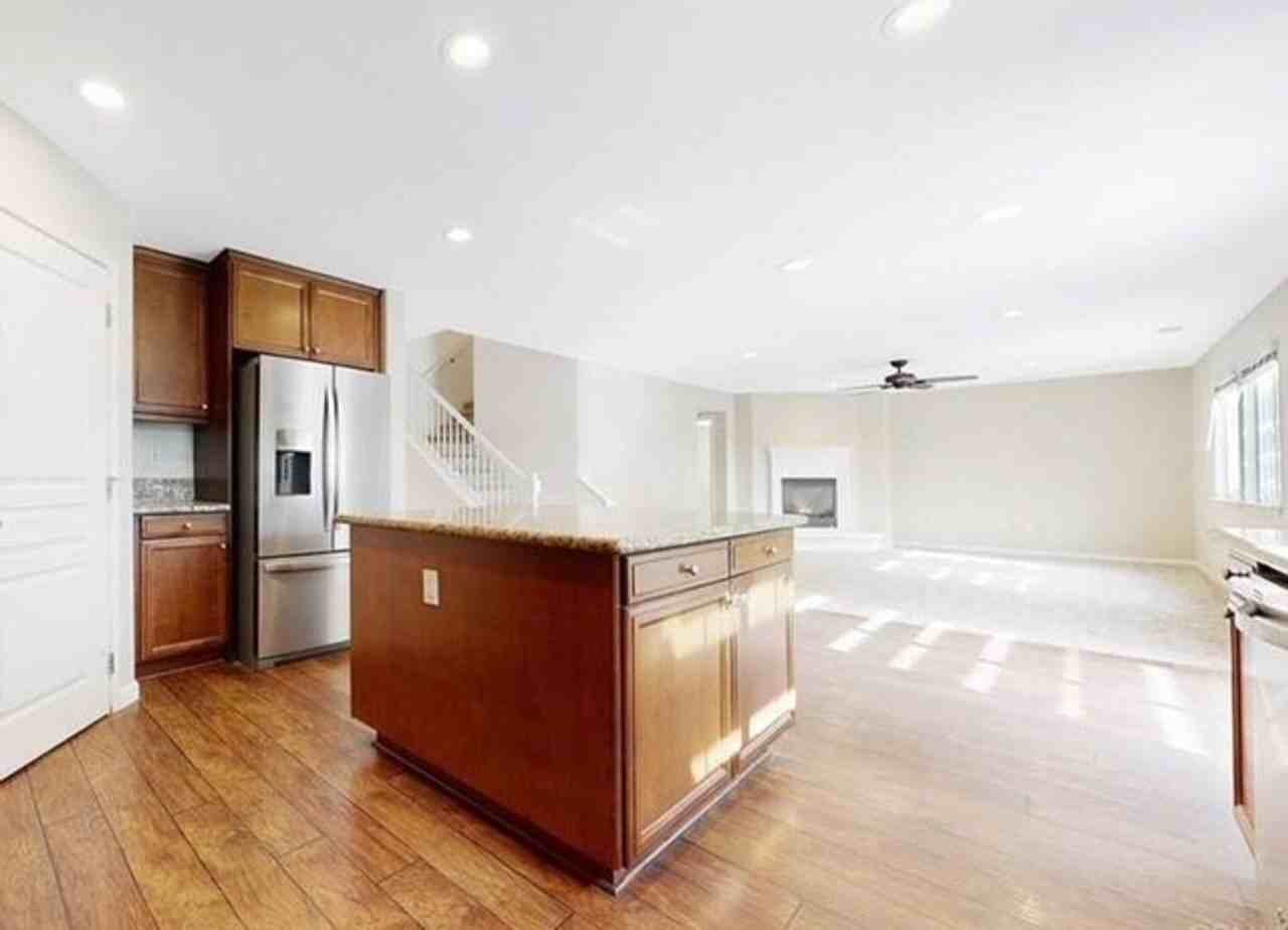 9160 Gorrion Way - Photo 5 of 17