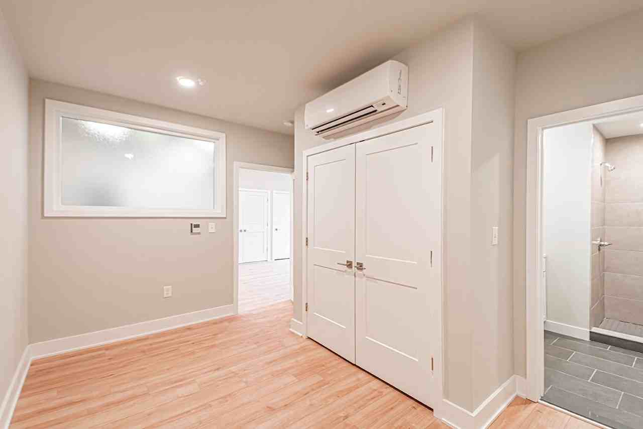 1300 S 19th Street - Photo 4 of 50