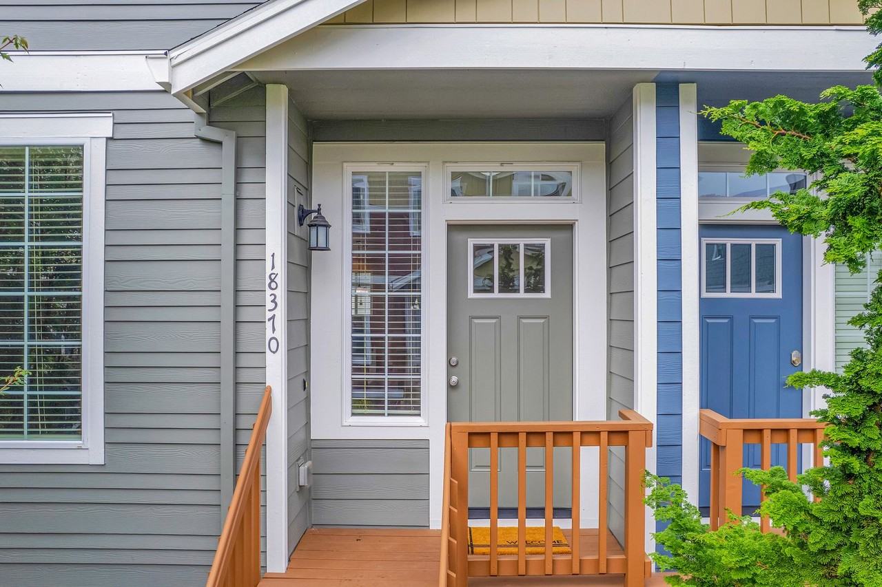 18370 Sw Annamae Ln - Photo 4 of 35