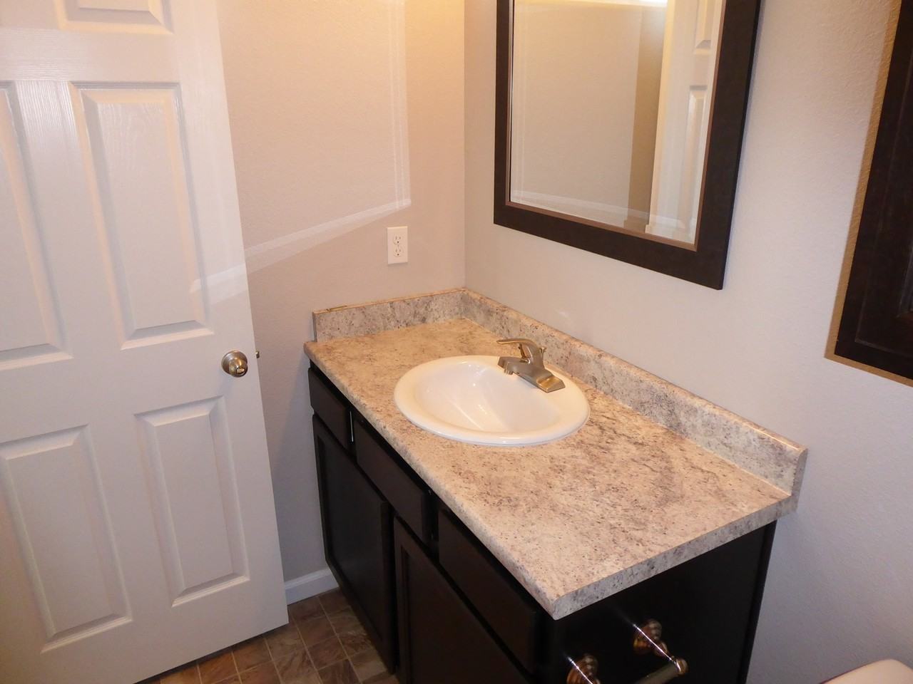 431 Manzanita Ln - Photo 6 of 14