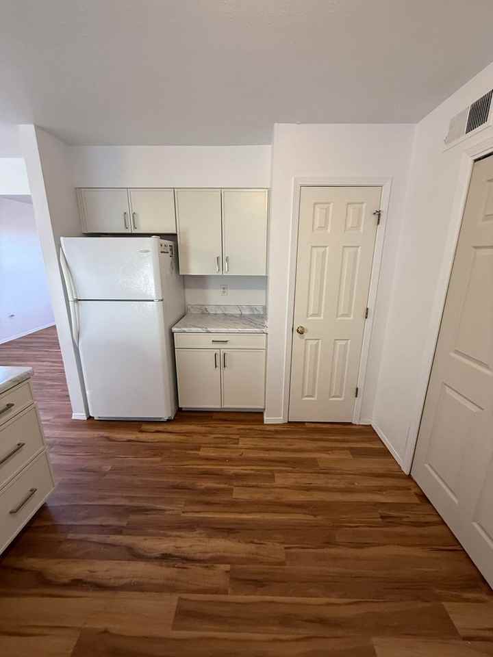 2712 Calle De Oriente Norte - Photo 7 of 14