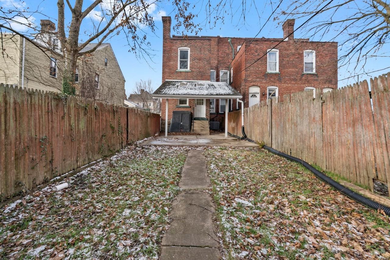 3544 Massachusetts Ave - Photo 5 of 25