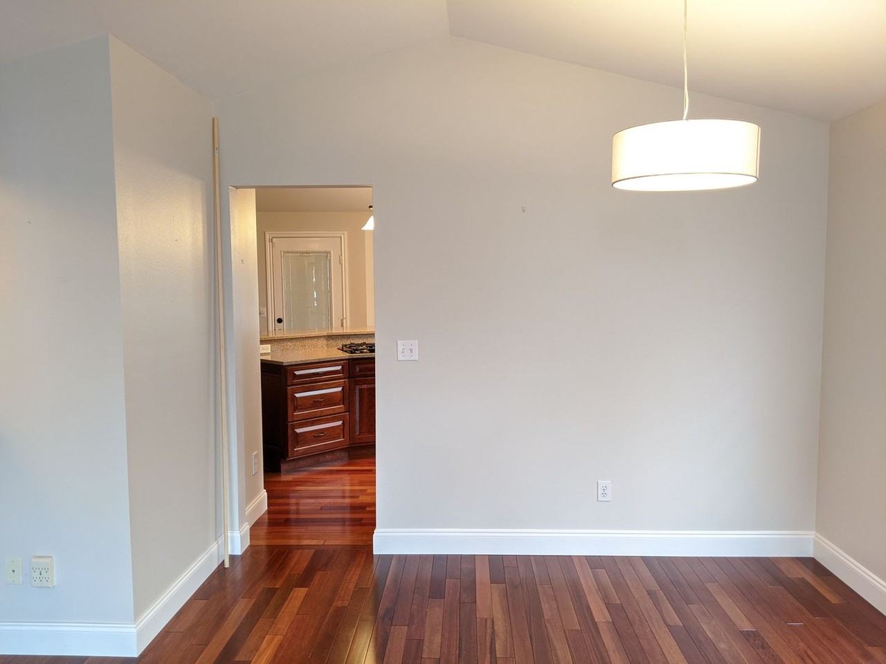 4703 Cypress Dr - Photo 5 of 27