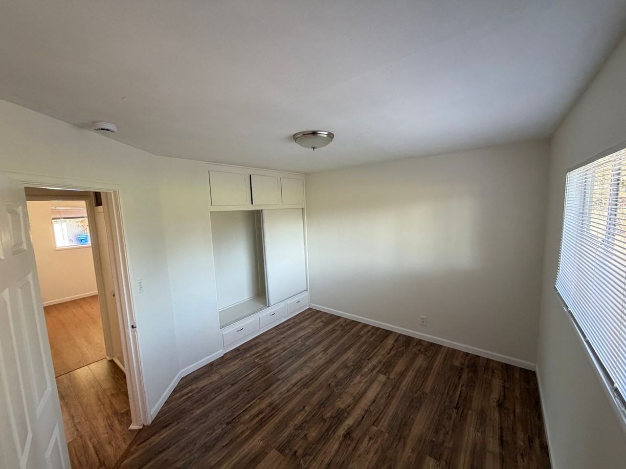 16918, 16920,16922 Harvard Ave - Photo 3 of 18