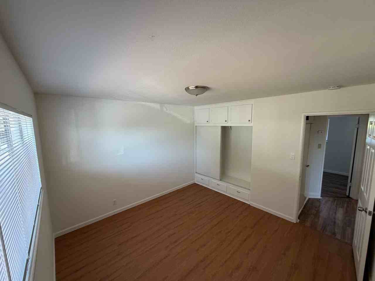 16918, 16920,16922 Harvard Ave - Photo 5 of 18