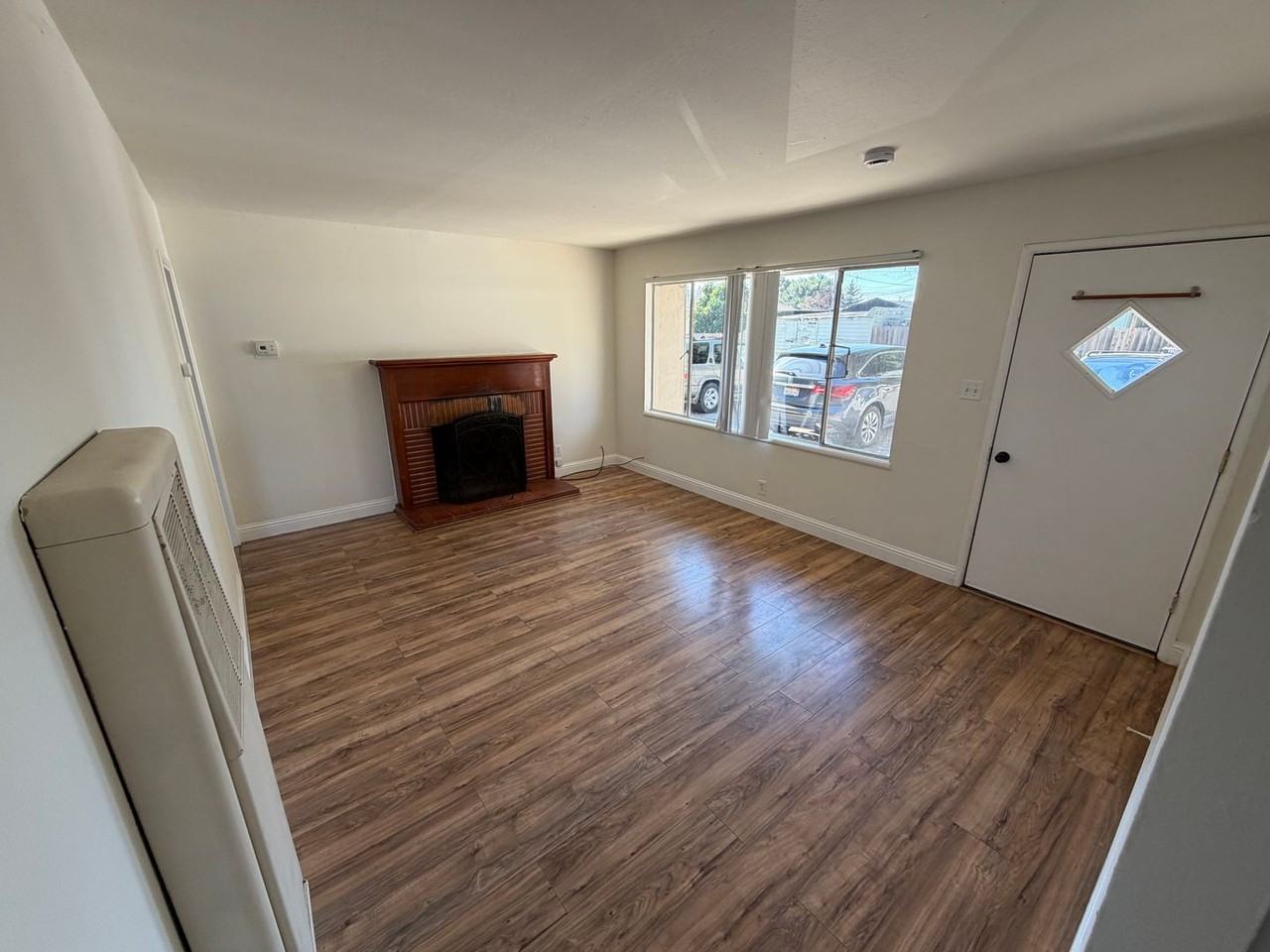 16918, 16920,16922 Harvard Ave - Photo 7 of 18