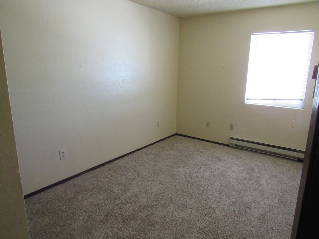 6476 Cherokee Ln #D - Photo 7 of 8