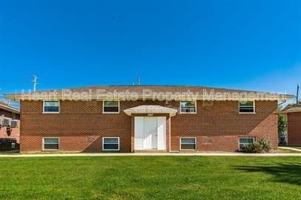 featured image of 268 N Powell Cir #B