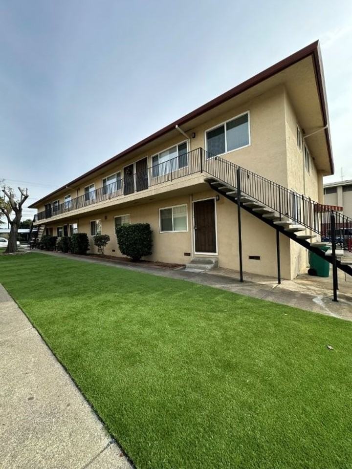 Soto 24457/APTS - Photo 2 of 31