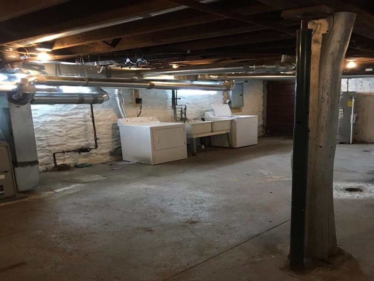 36 Haberman Ave - Photo 6 of 27