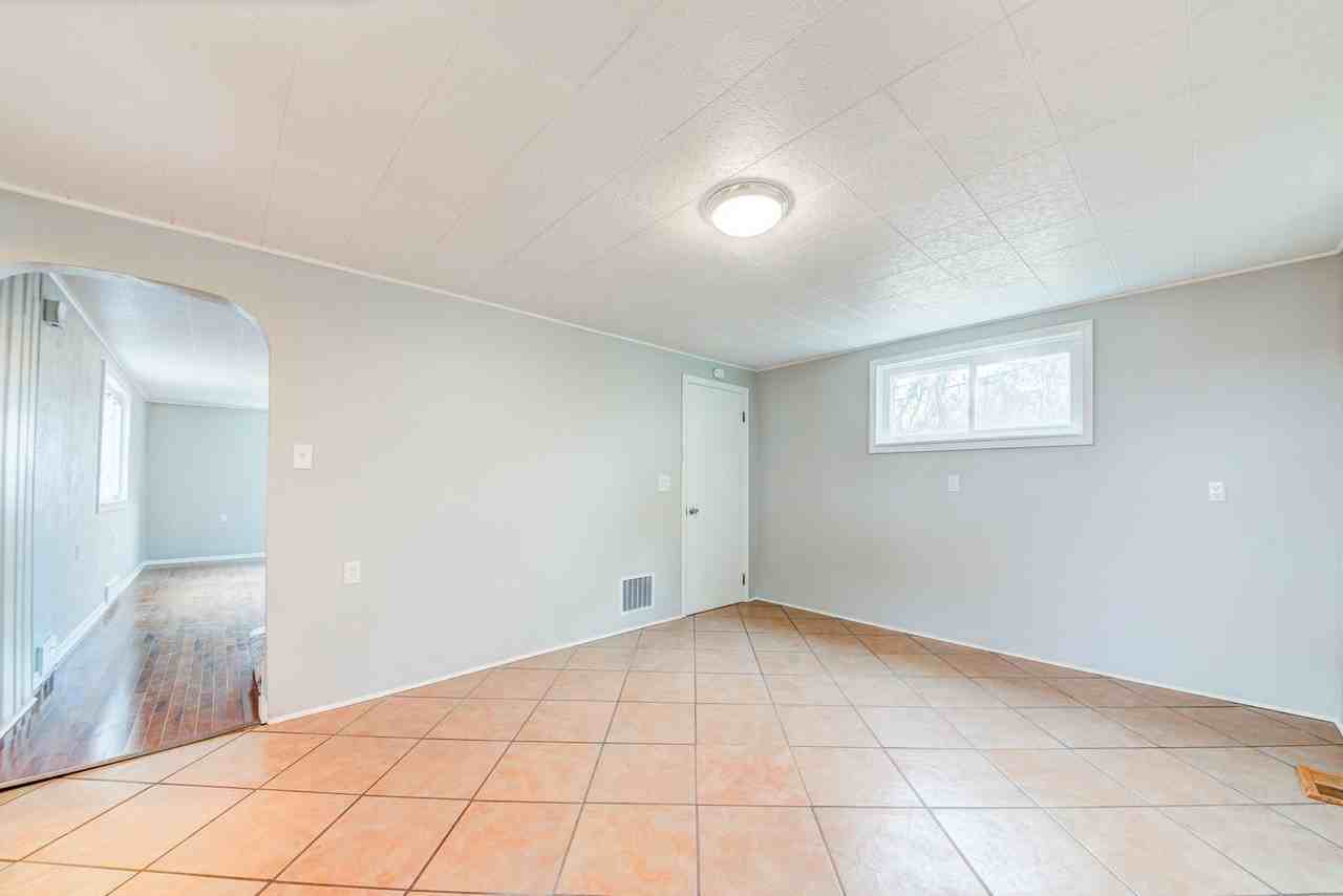 5 Renwick St - Photo 6 of 22