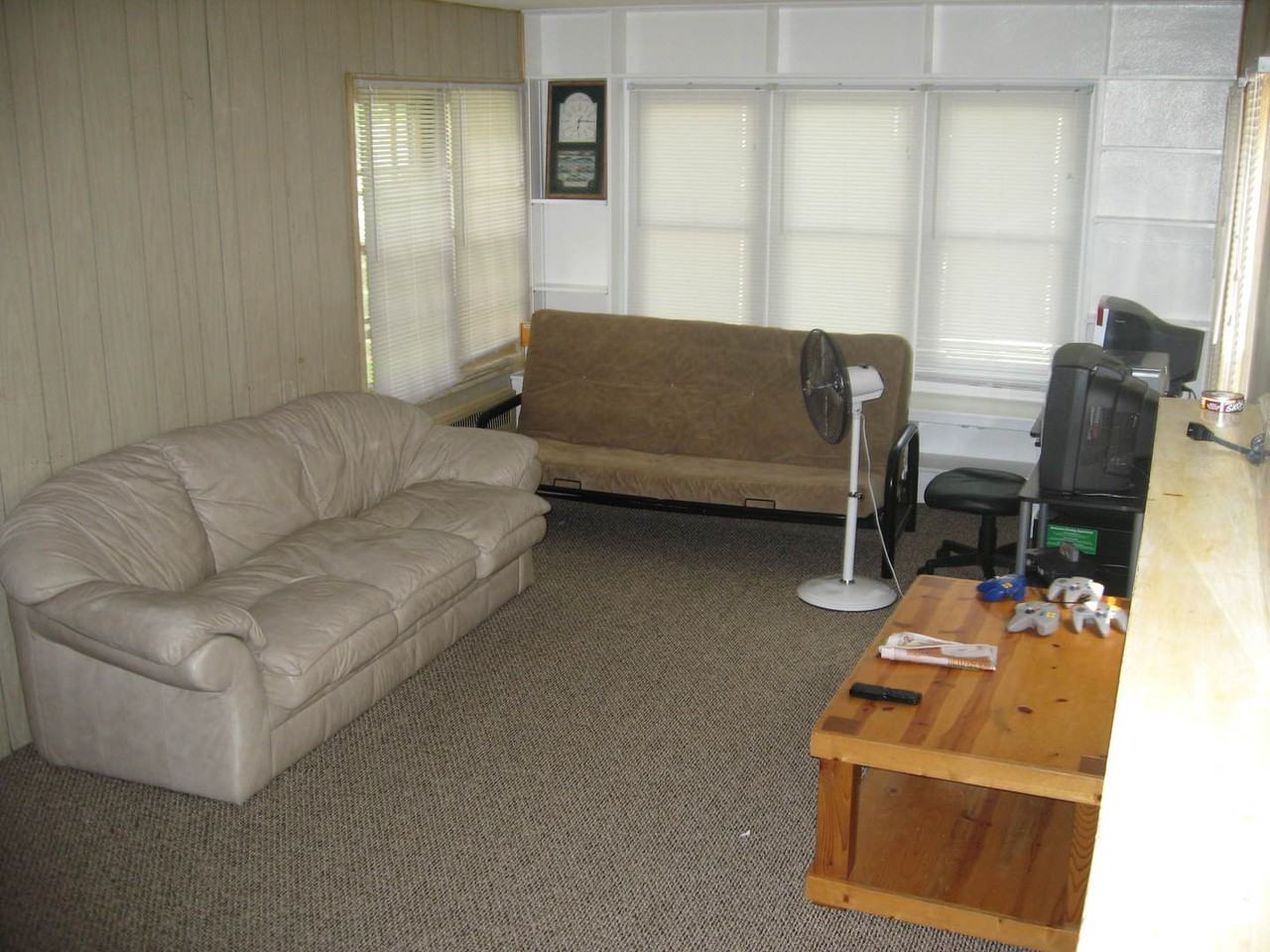 3101 Lincoln Way - Photo 2 of 12