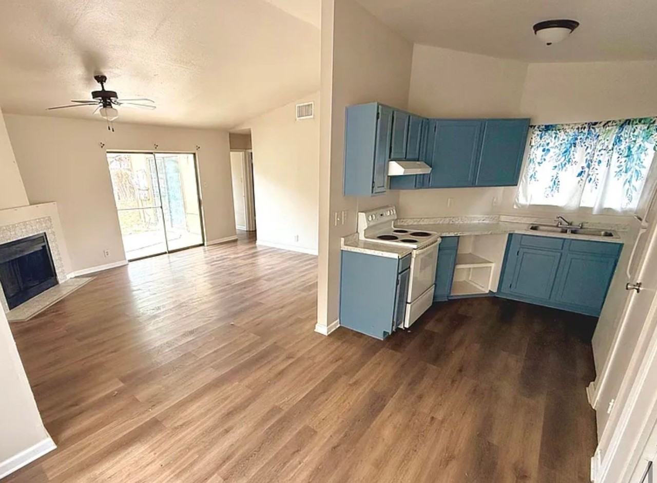 8425 Dixon Ridge Dr - Photo 6 of 9