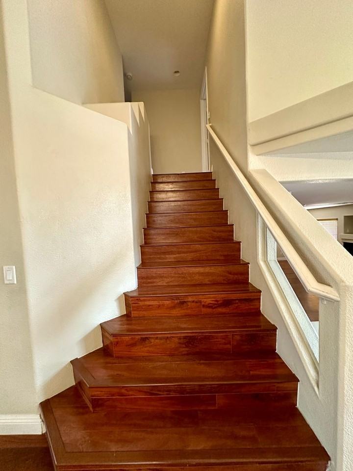 6747 Enchanted Cove Ct - Photo 5 of 38