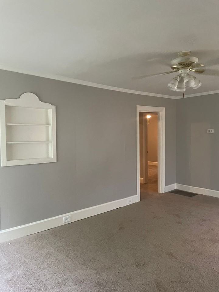 301 W Ruby Ave - Photo 2 of 12