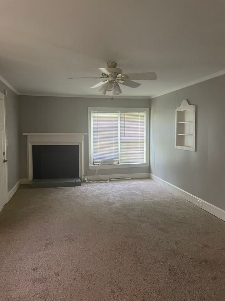 301 W Ruby Ave - Photo 4 of 12