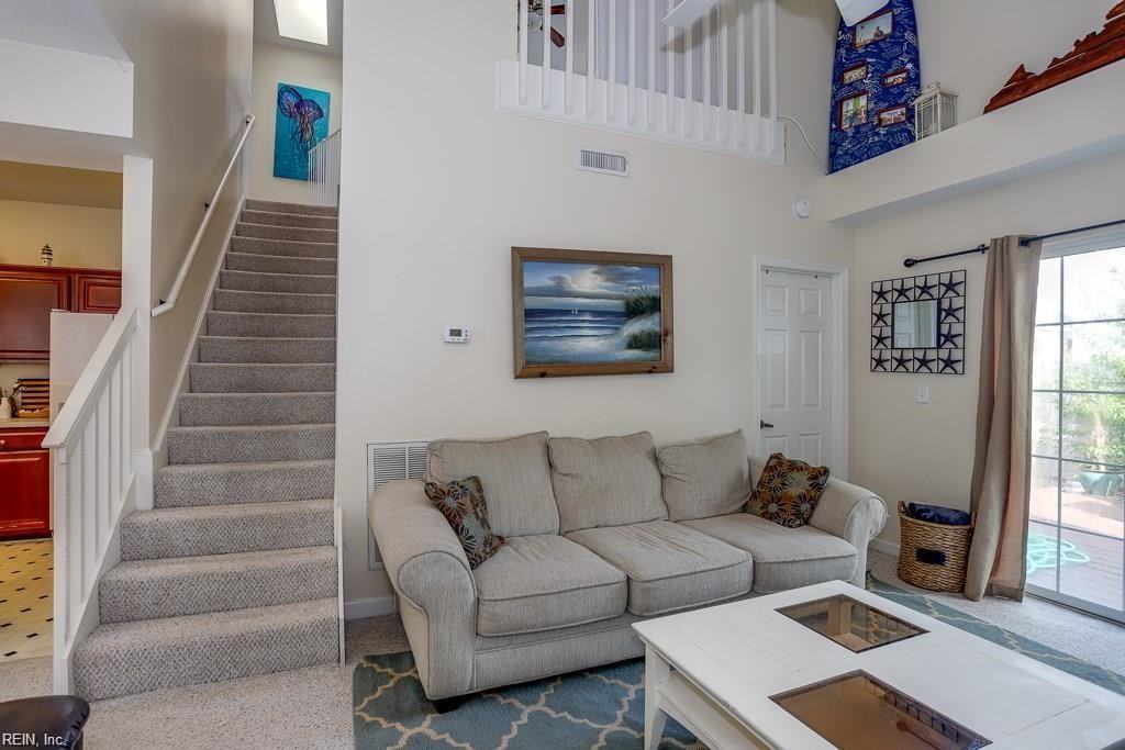 2137 Marina Bay Cv - Photo 7 of 32