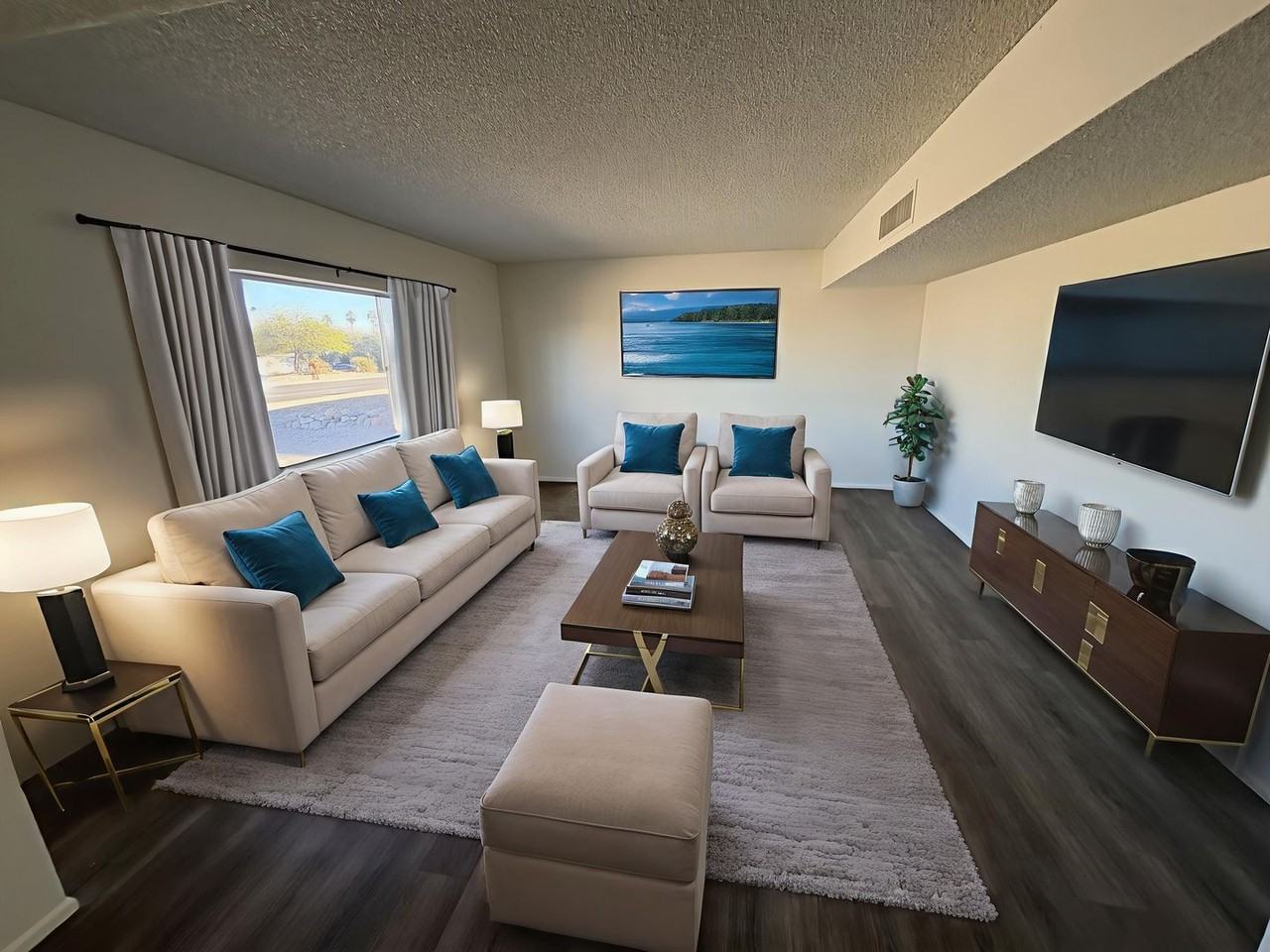 9226 E 26th St - Photo 5 of 32