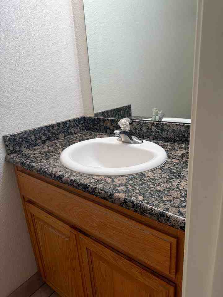 243 F St - Photo 7 of 15