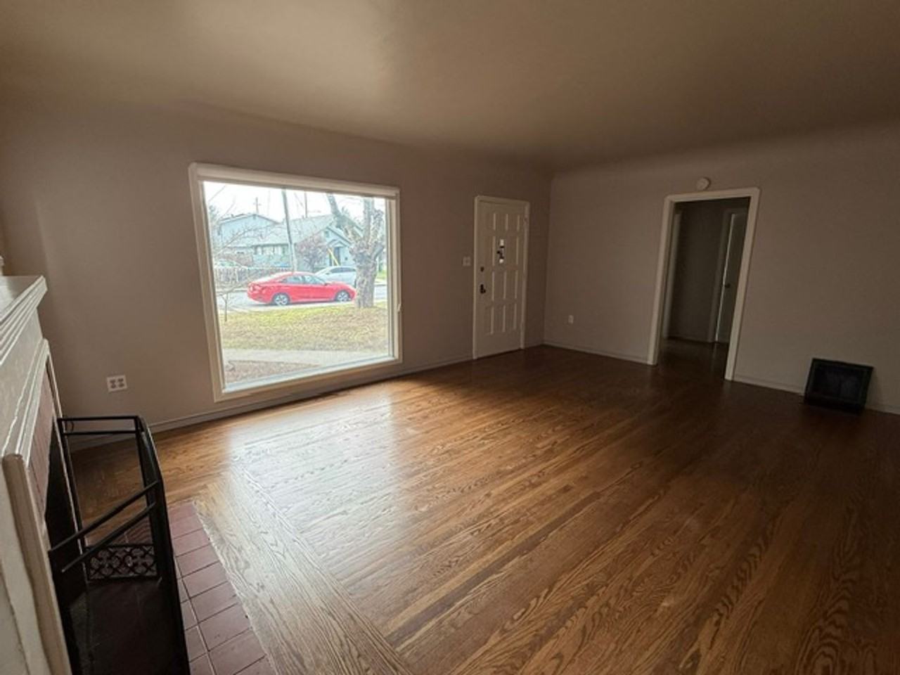 416 Macklyn Ave - Photo 3 of 21