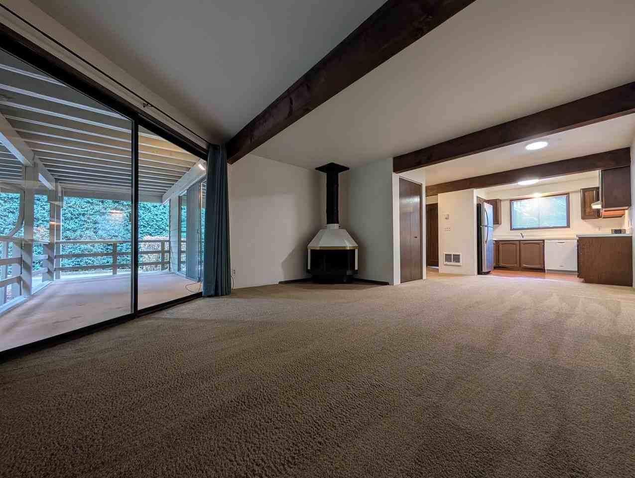 295 Country Club Rd - Photo 3 of 17